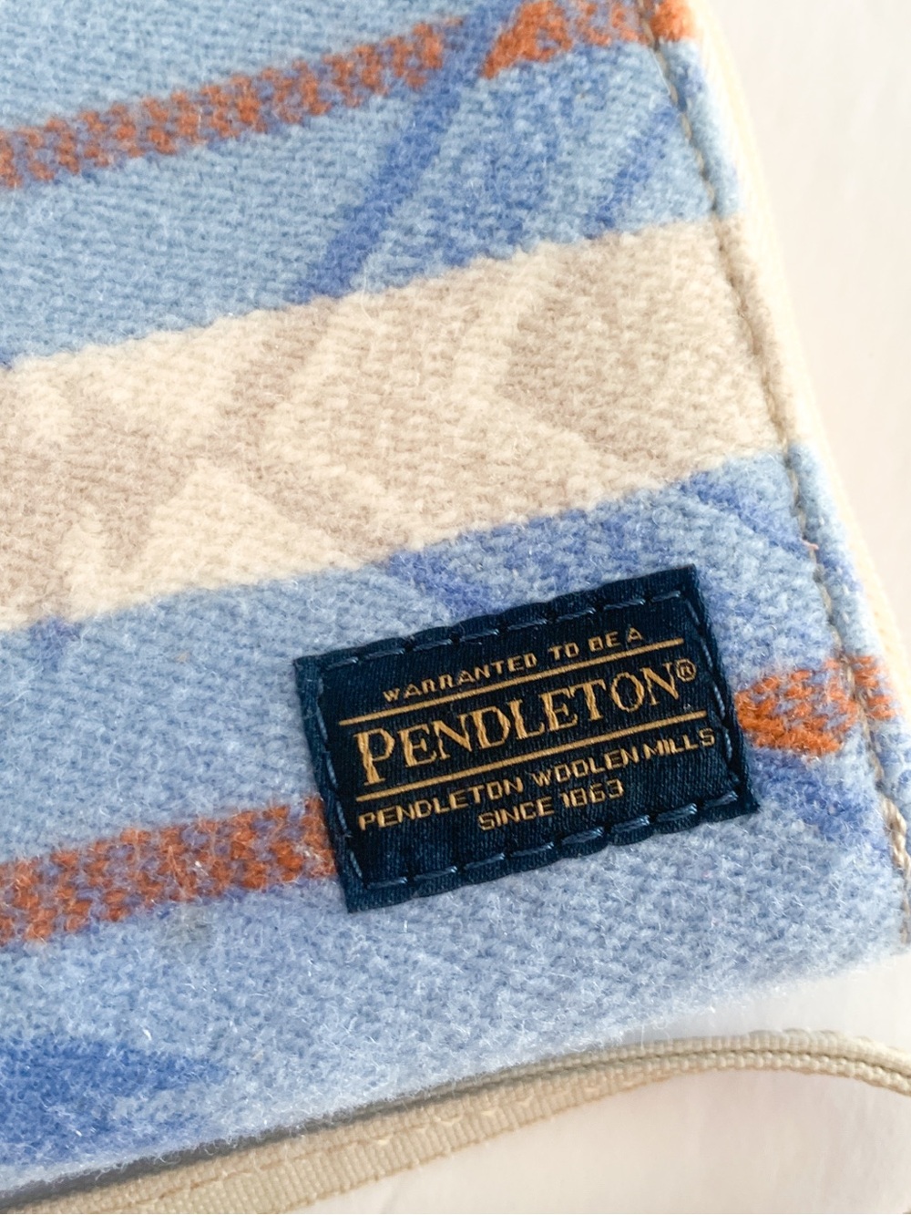Pendleton Purse Wallet - Picture 2 of 13